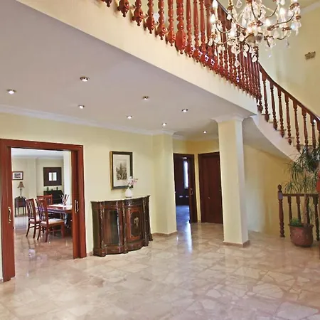 Villa Tess Paradise